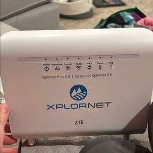 Xplornet Hub 2.0 White Networking Device